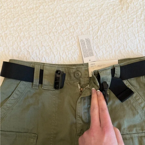 NWT American Eagle Hi-Rise A-Line Utility Skirt - Size 2 - Picture 5 of 10